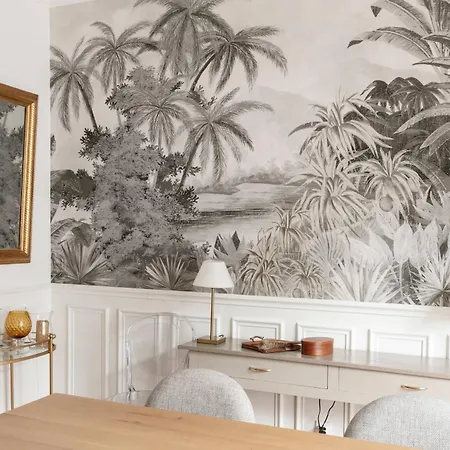 Apartman The Refined Parisian *