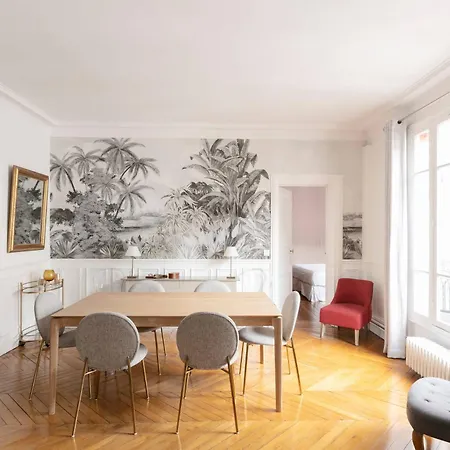 Apartman The Refined Parisian *